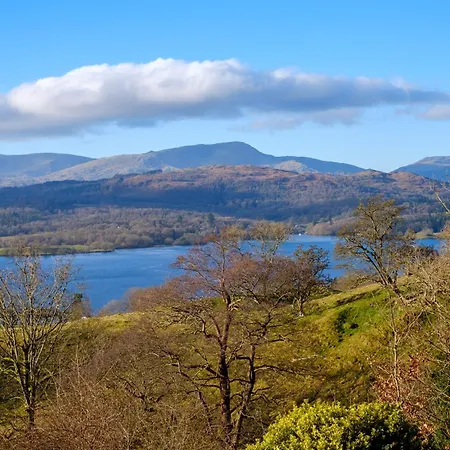 Paddock House * Windermere