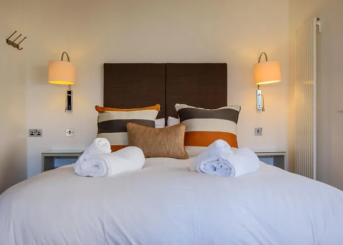 Paddock House * Windermere